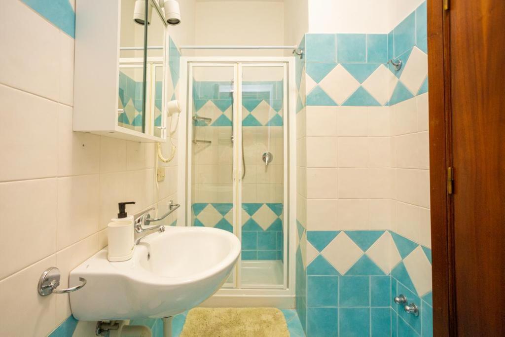 Villa Rosa Rooms 伊斯基亚 外观 照片