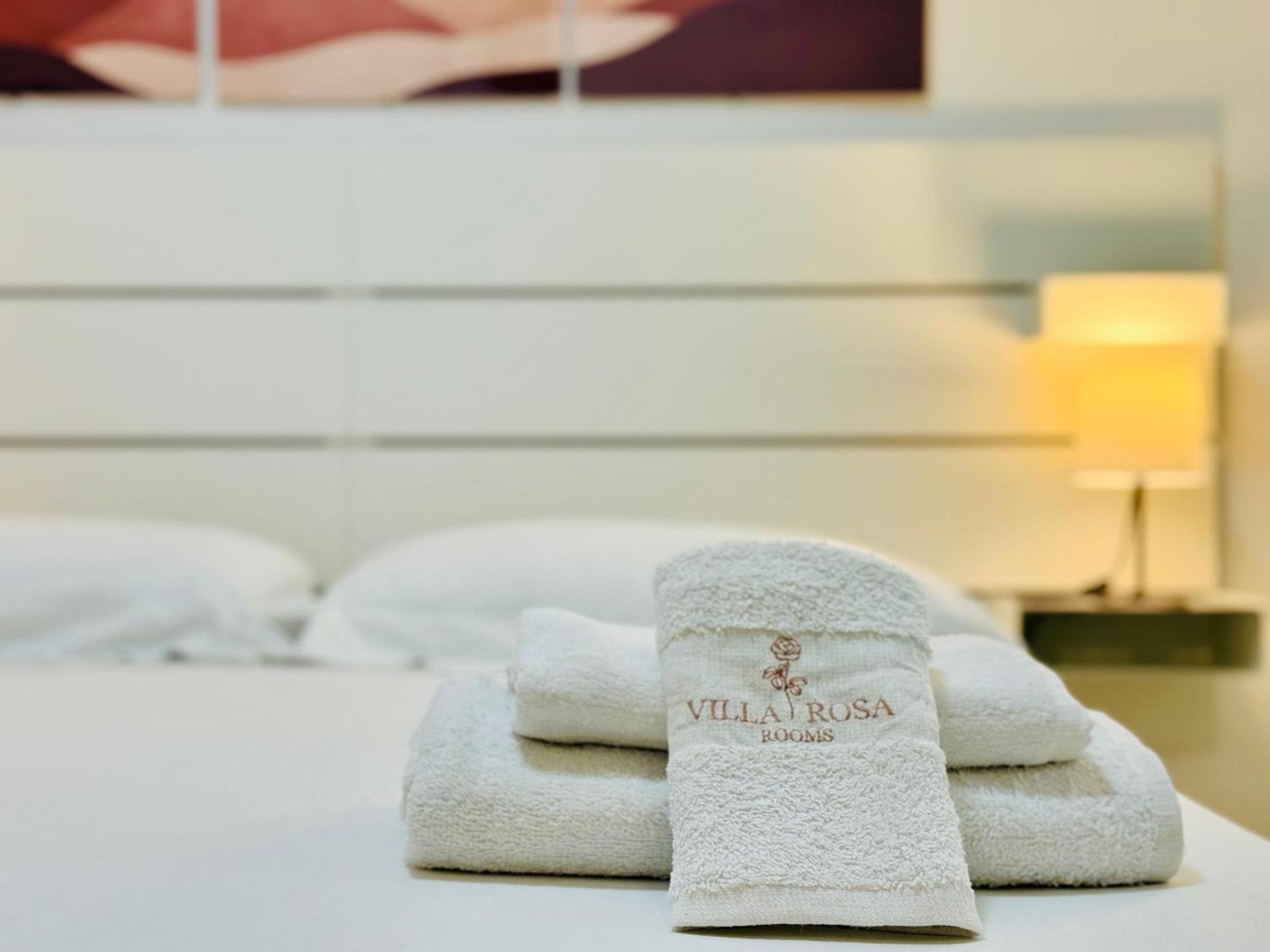 Villa Rosa Rooms 伊斯基亚 外观 照片